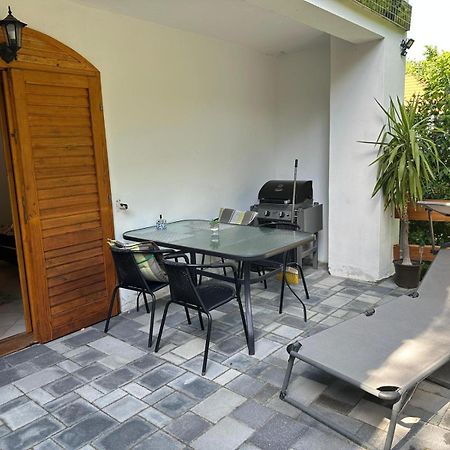 Parraghegy Apartman Villa Zalaszanto Eksteriør bilde
